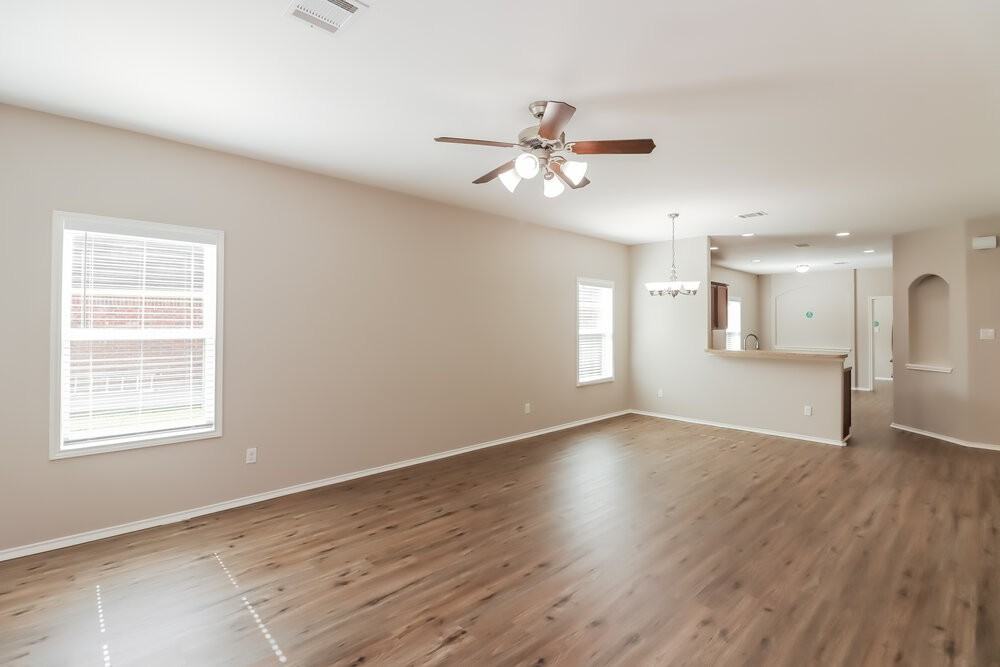 718 Neap Ct - Photo 4 of 16