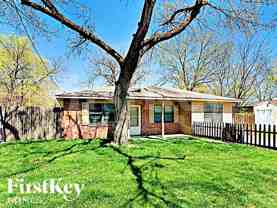 213 E 5th St - Photo 1 of 1