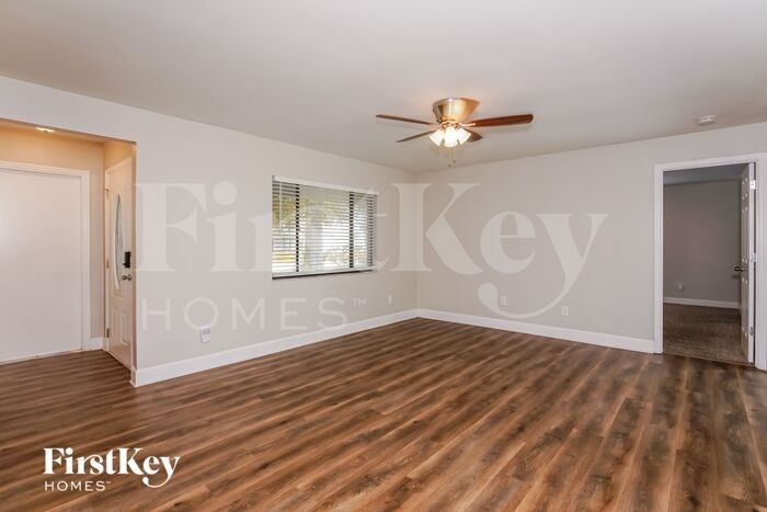 2710 Victory Palm Dr - Photo 3 of 16