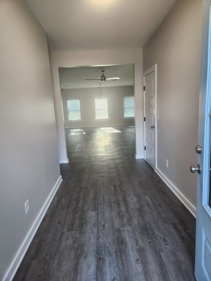 11368 Crimson Ridge Rd - Photo 2 of 29