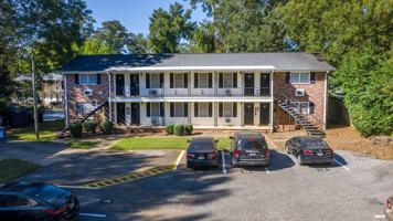 featured image of 284 Bloomfield St