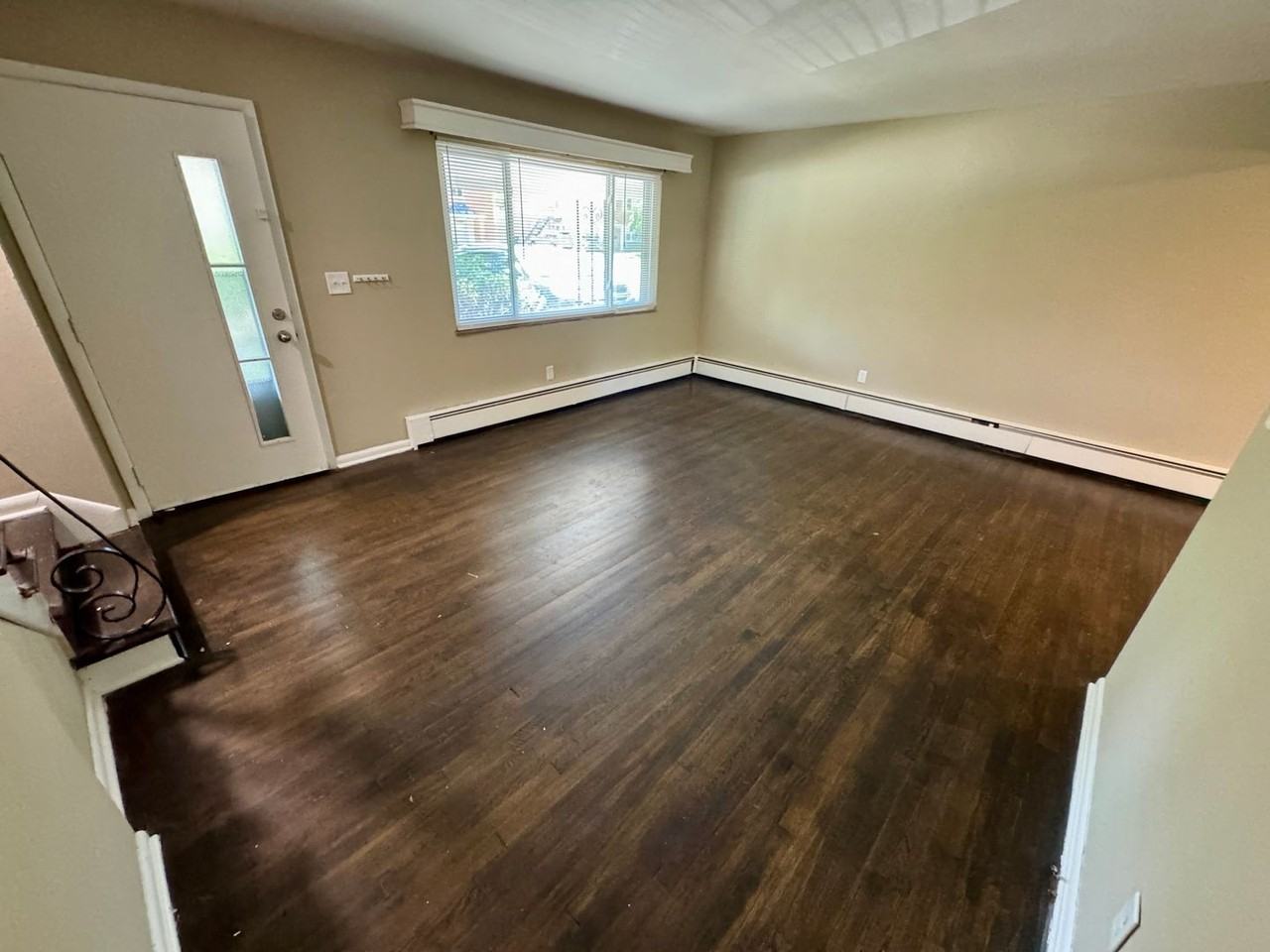 168 Highfield Dr - Photo 5 of 50