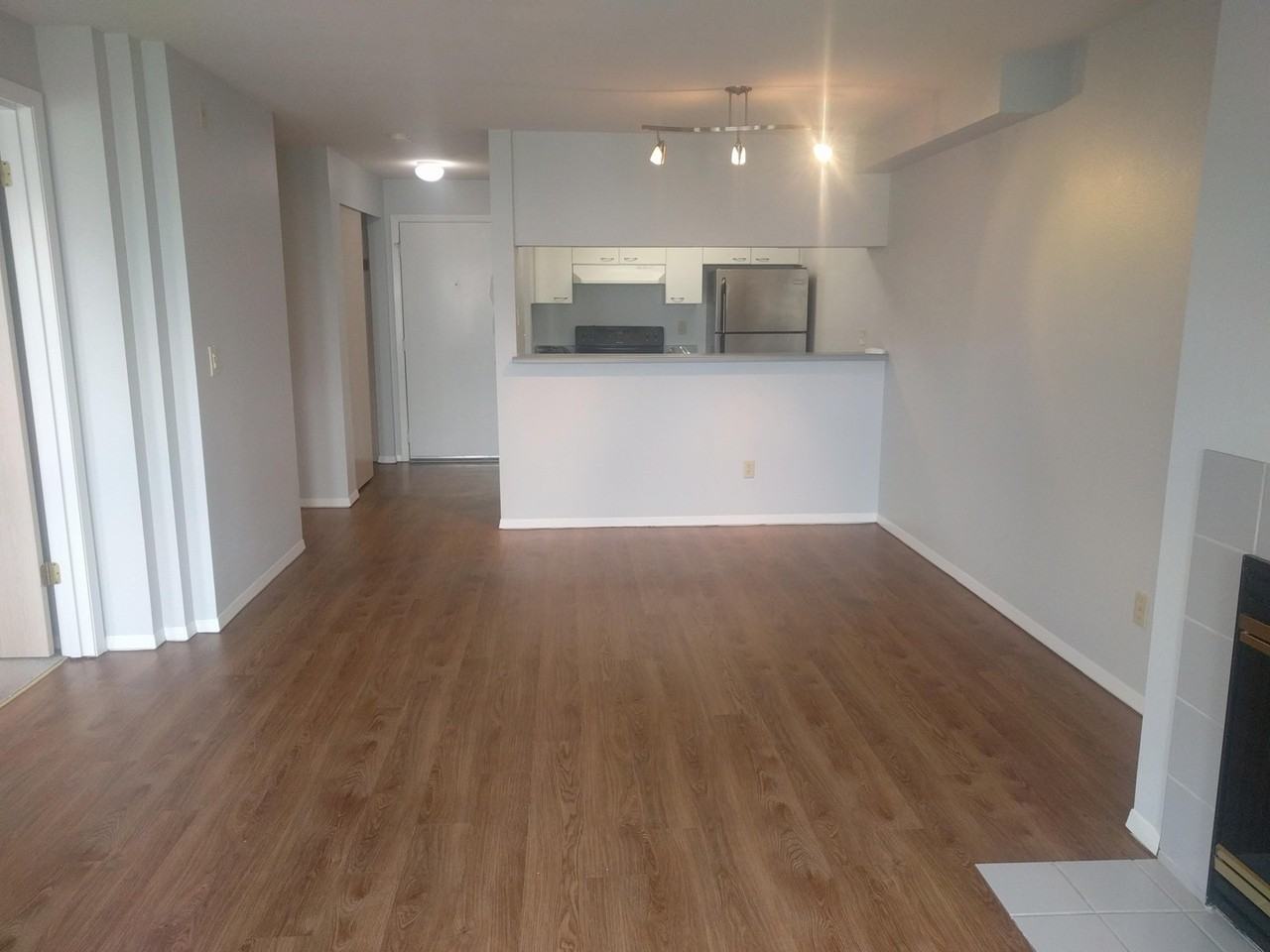 1835 Queen Anne Ave N #103 - Photo 3 of 13