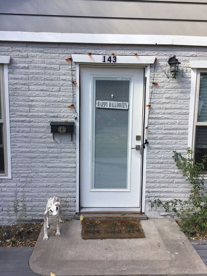 143 N Bryan Ave - Photo 2 of 6