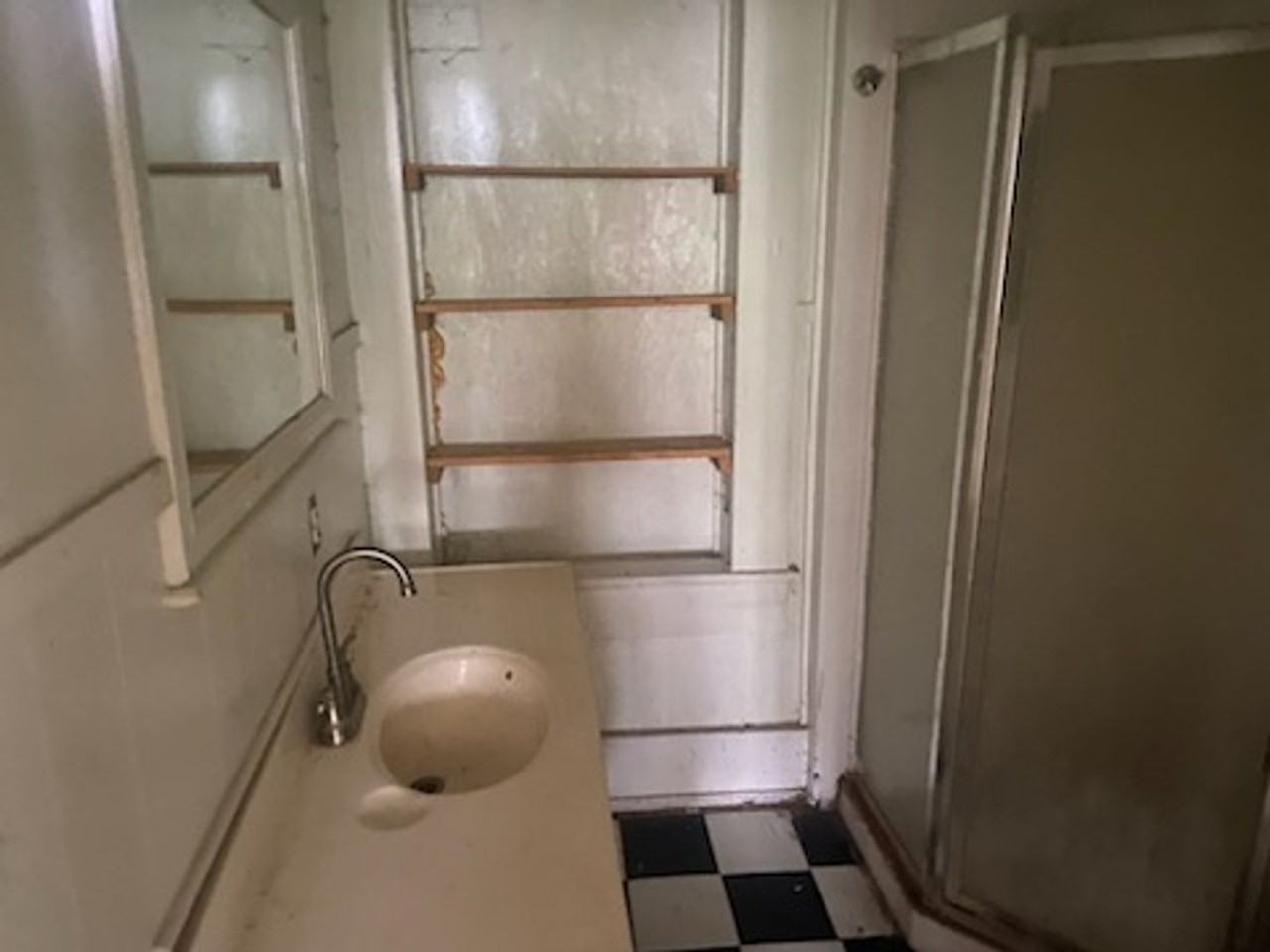 409 Merle St - Photo 3 of 12
