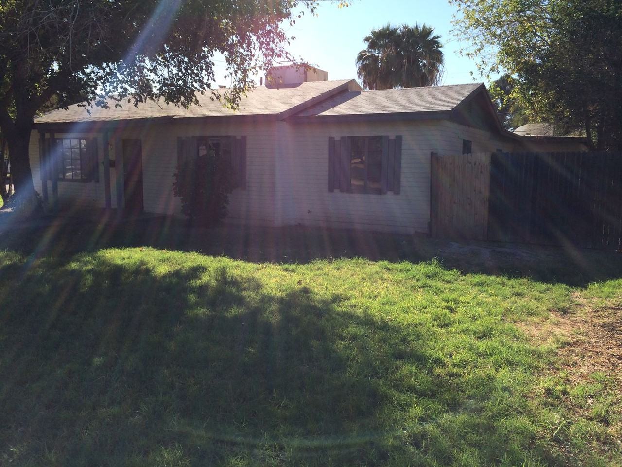 1539 E Hudson Dr - Photo 3 of 16