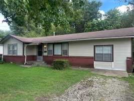 featured image of 1007 Mayes Ave