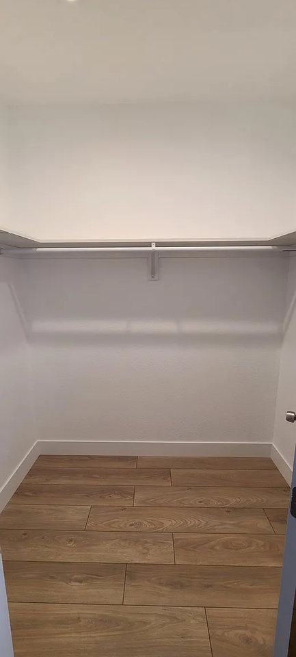 631 Water St - Photo 2 of 9