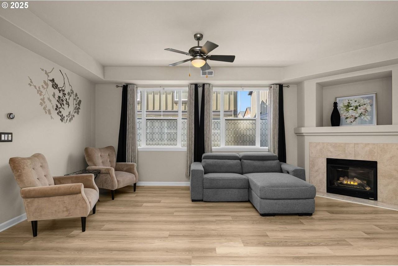 10955 Sw 130th Ave - Photo 6 of 32