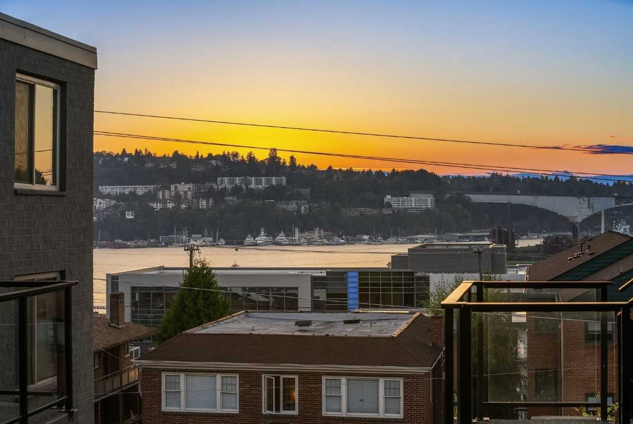 The Palms Apartments | 1 MONTH FREE! - Photo 5 of 28