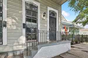 featured image of 1830 Elysian Fields Ave