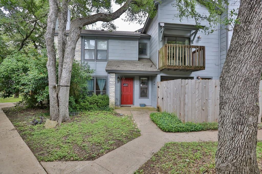 8502 Lyndon Ln - Photo 7 of 40