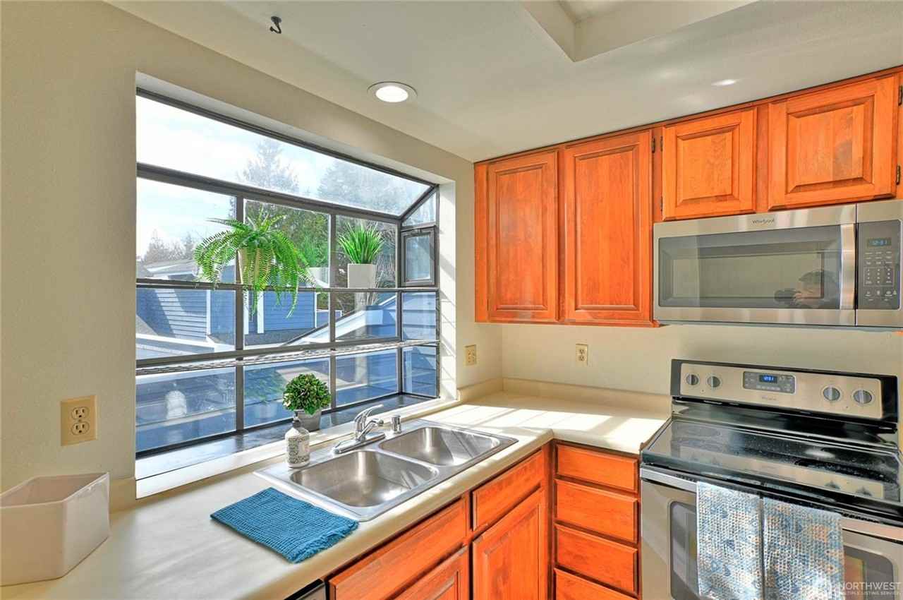 8408 18th Ave W #2-202 - Photo 3 of 32