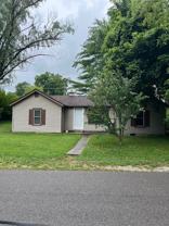 2428 S Madison St - Photo 1 of 1