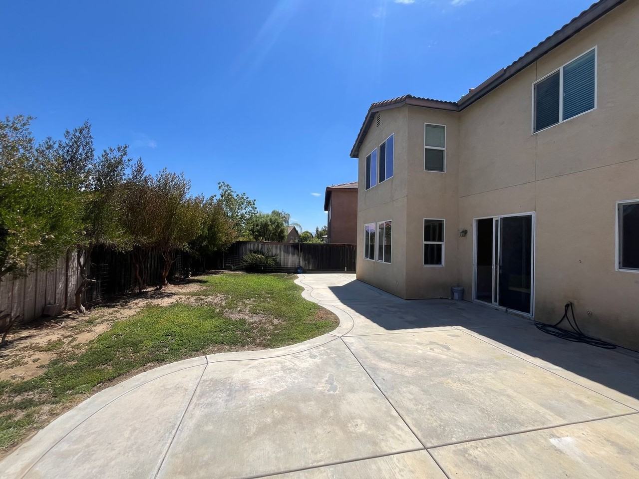 31656 Rosales Ave - Photo 5 of 26