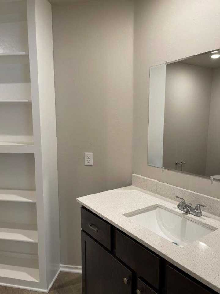 6026 Nw 53rd Ter - Photo 5 of 25