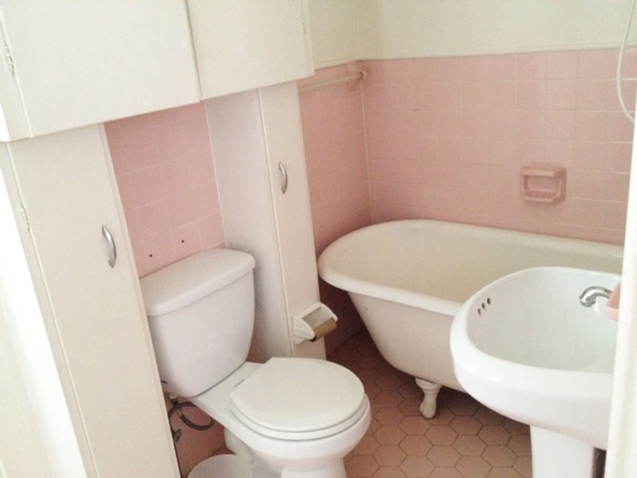 40 Greenwood Rd - Photo 3 of 5