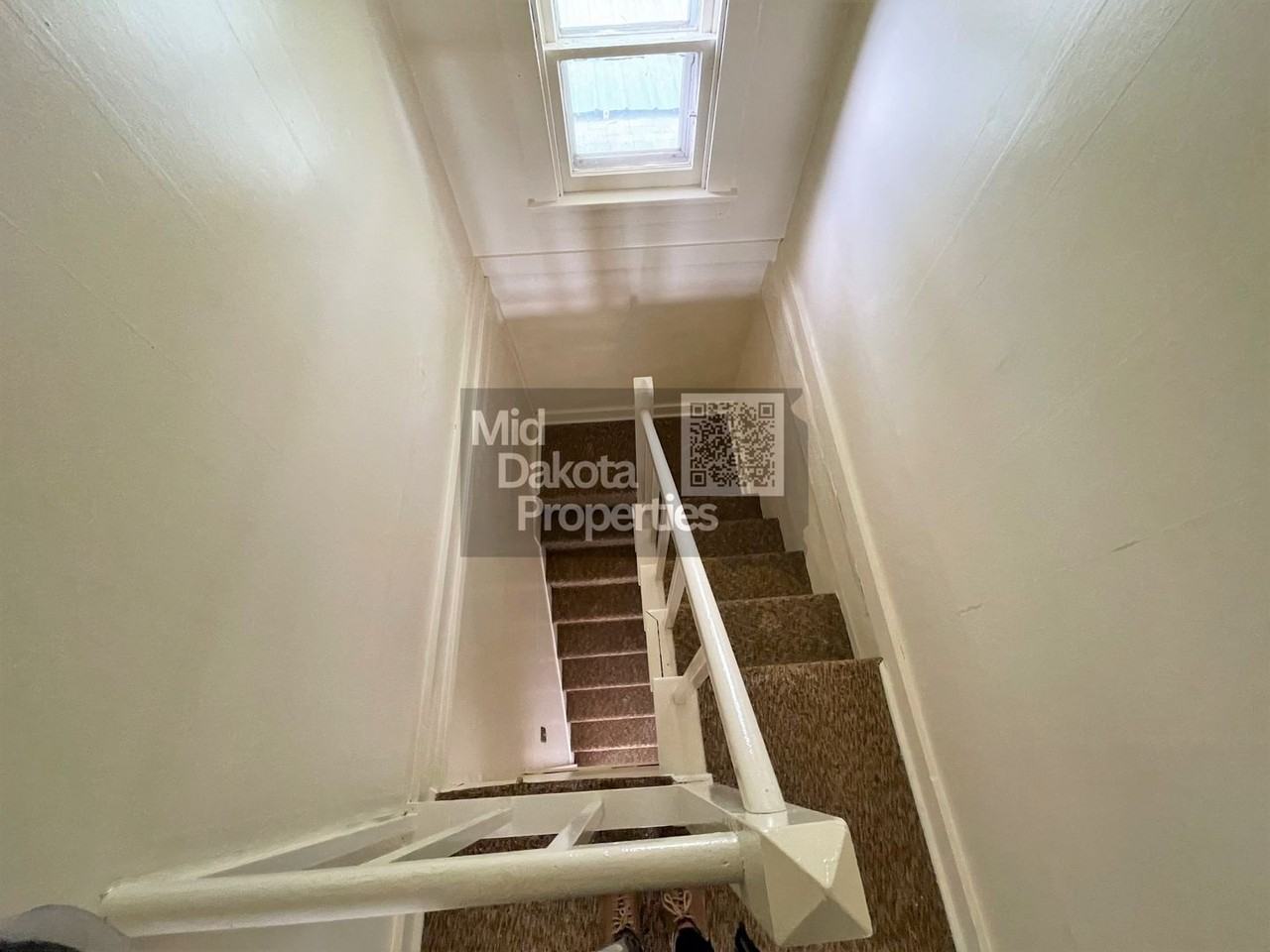 1821 S Wisconsin St - Photo 7 of 12