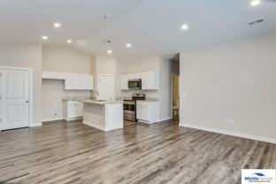520 Martens Ct - Photo 1 of 1