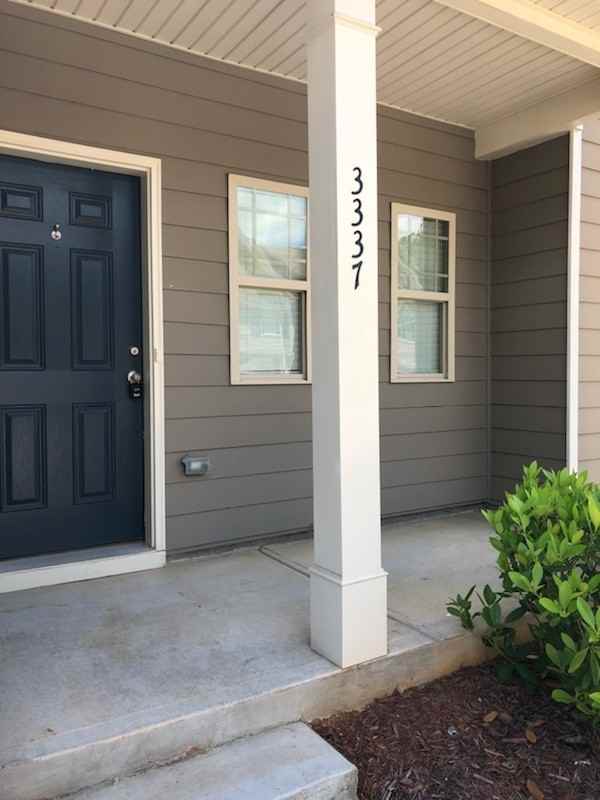 3337 Blue Springs Walk Nw - Photo 3 of 18
