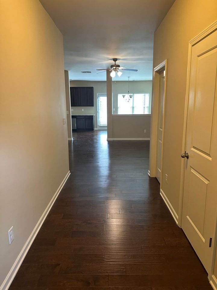 3337 Blue Springs Walk Nw - Photo 4 of 18