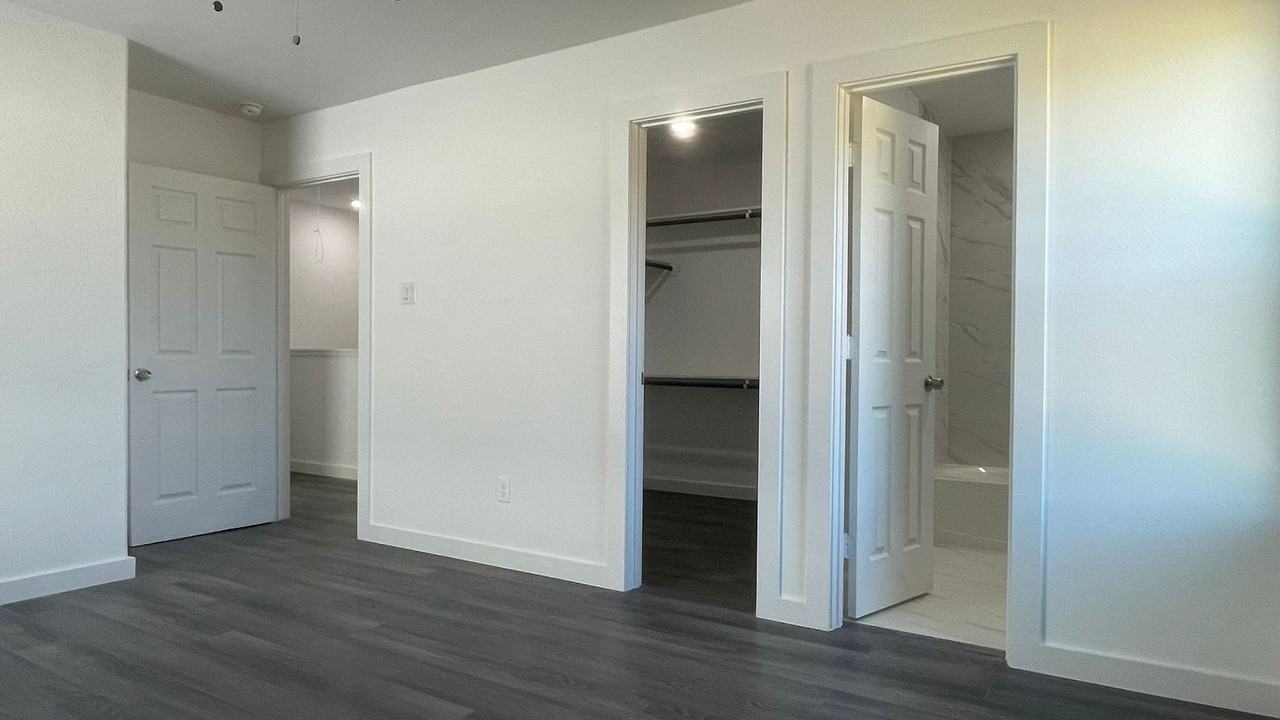 6011 Wedgefield St #B - Photo 6 of 11