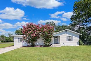 301 S 7th St - Photo 1 of 1