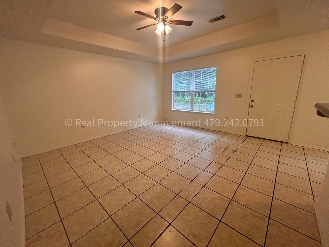 1431 Brazil Ave Side B - Photo 2 of 14