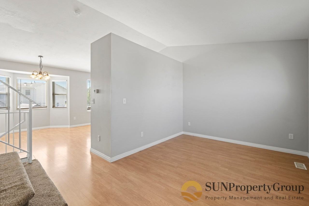 5458 S 4250 W - Photo 2 of 21