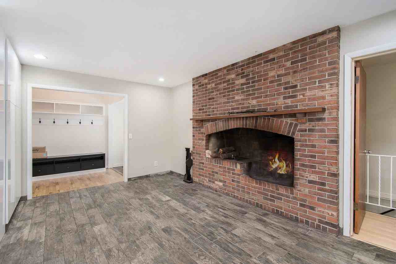 11958 Yorkshire - Photo 3 of 20