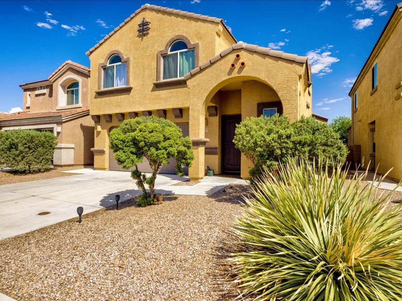 8838 Western Red Cedar Drive - Photo 3 of 35