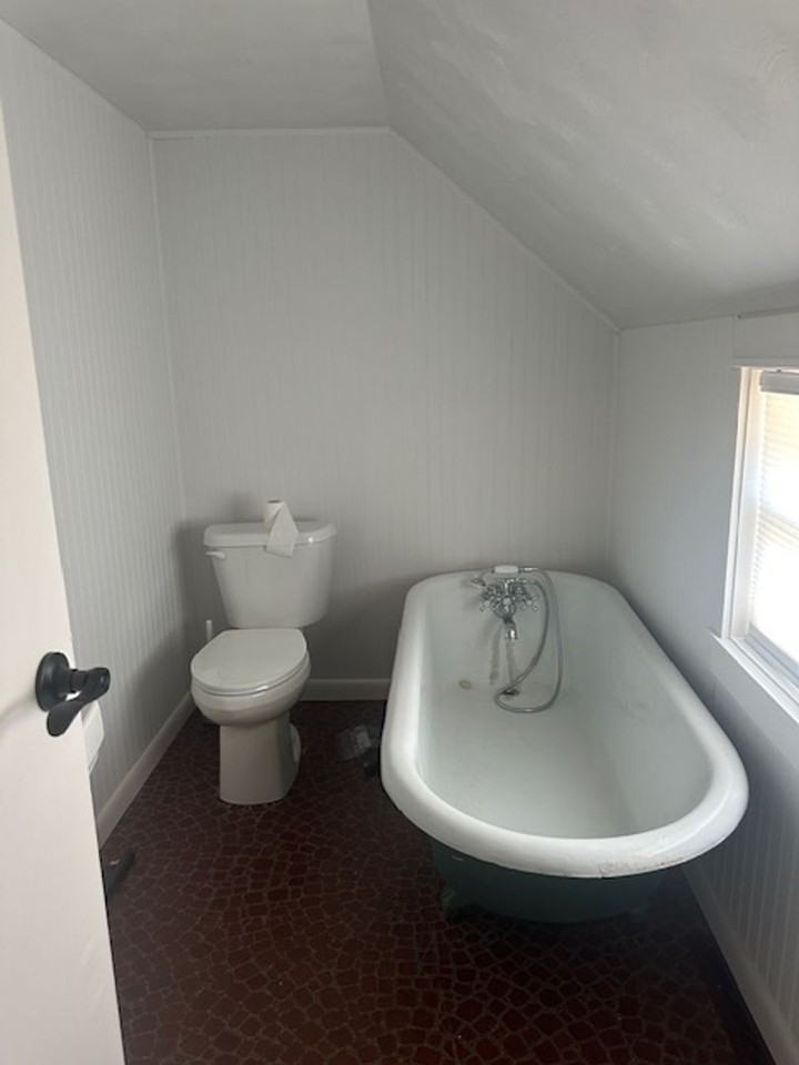 108 N Kennedy St - Photo 7 of 24