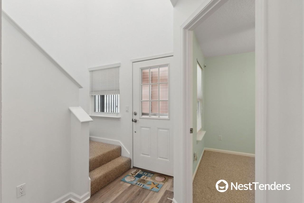 2676 1st Ave Apt B - Photo 5 of 43
