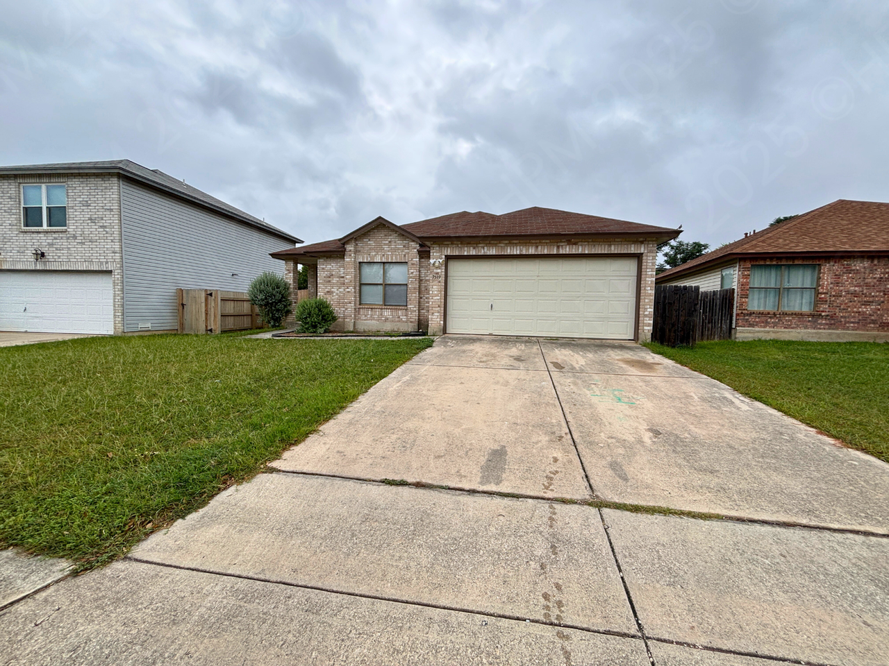 7519 Micron Dr - Photo 2 of 14