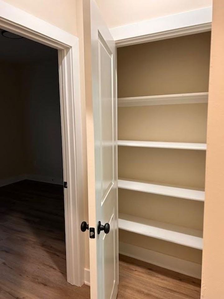 511 E Harper St - Photo 6 of 13