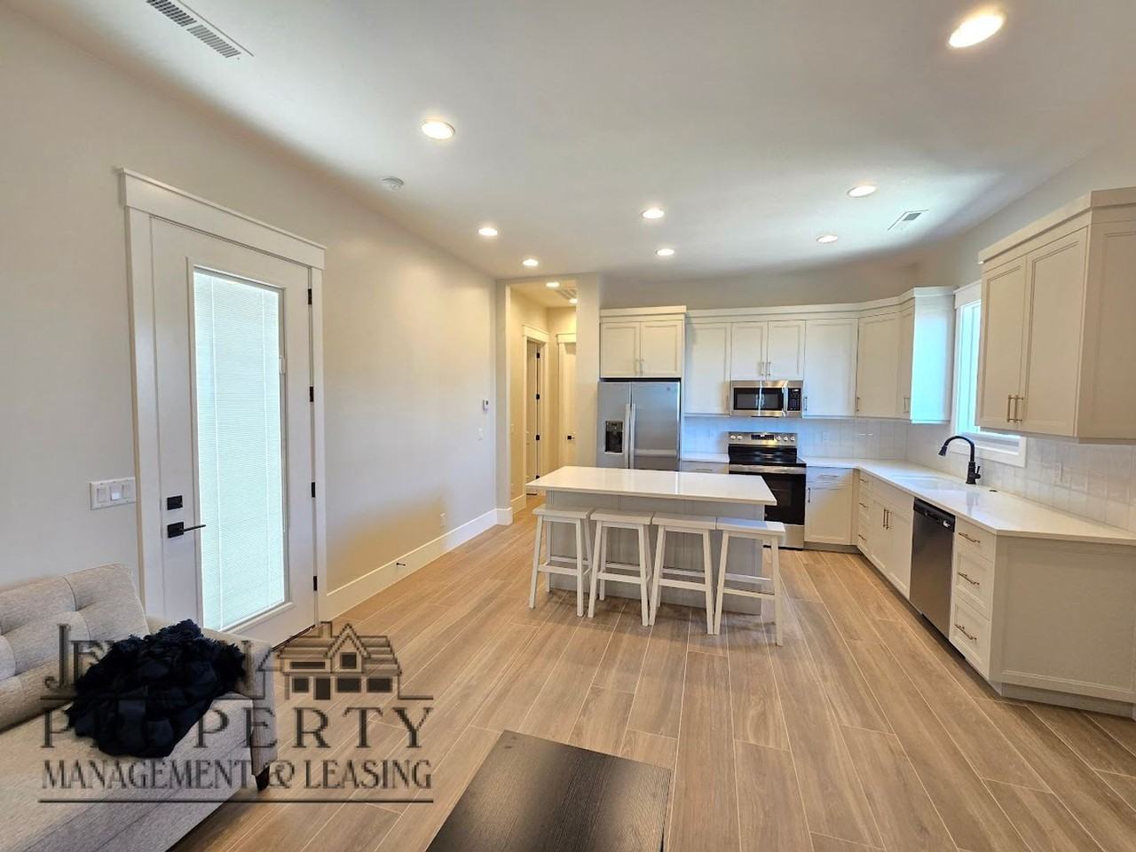 2342 S Breckenridge Dr - Photo 4 of 16