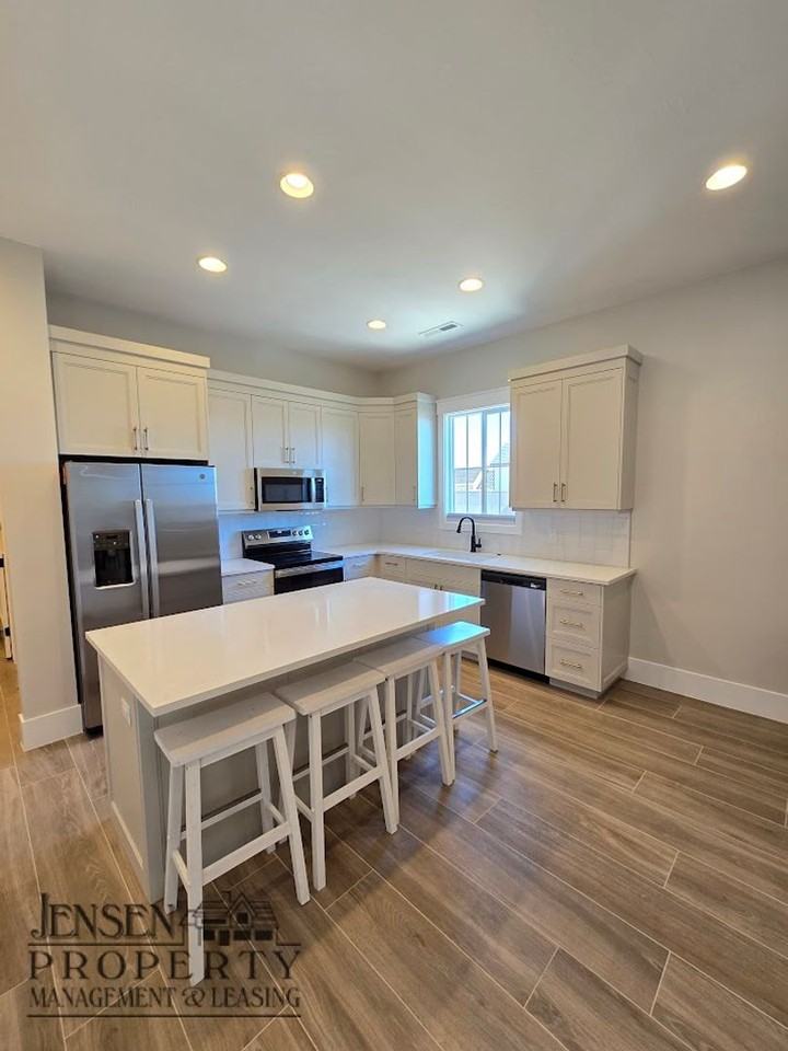 2342 S Breckenridge Dr - Photo 5 of 16