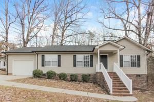 featured image of 233 Candle Ct Nw