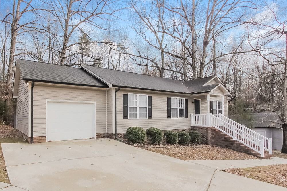 233 Candle Ct Nw - Photo 3 of 16