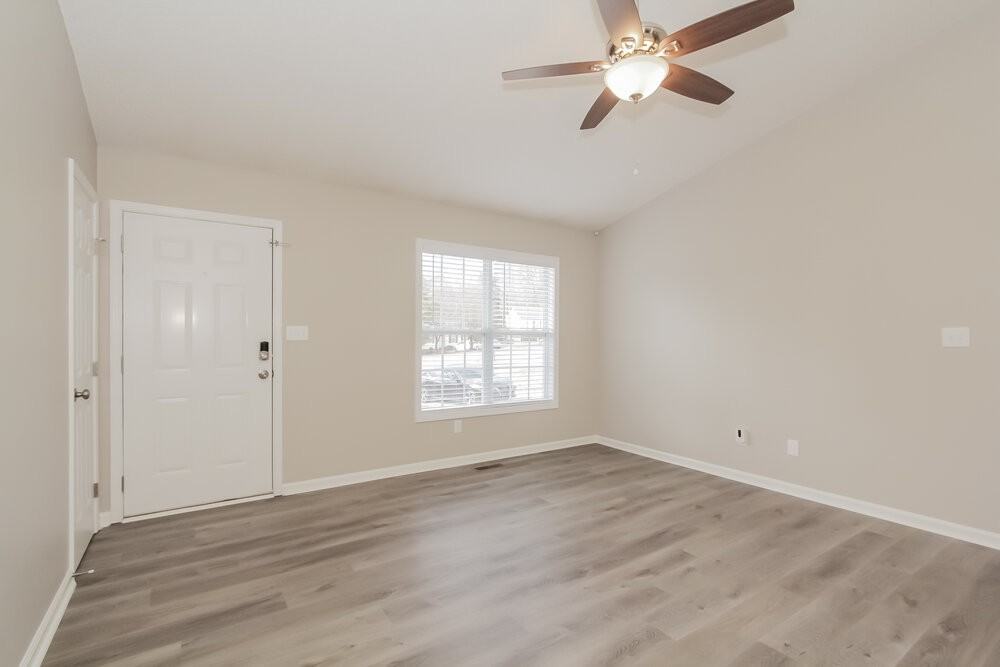 233 Candle Ct Nw - Photo 6 of 16