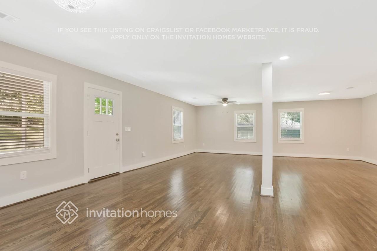 2731 Oldknow Dr Nw - Photo 2 of 16