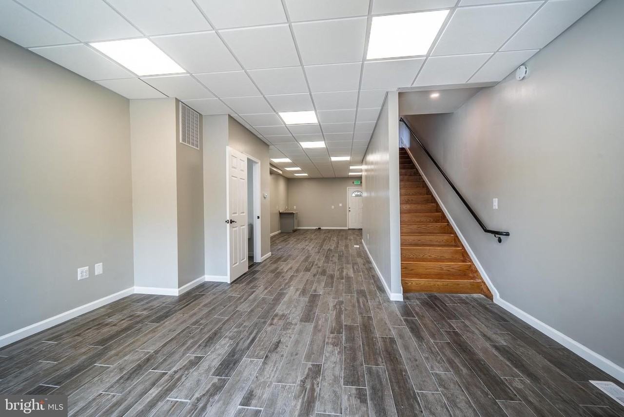 5102 CURTIS AVENUE AVE - Photo 5 of 27