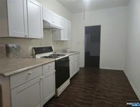 528 Valley Brook Ave Fl Fr - Photo 1 of 1