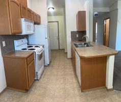 featured image of Twin Pines Apartments