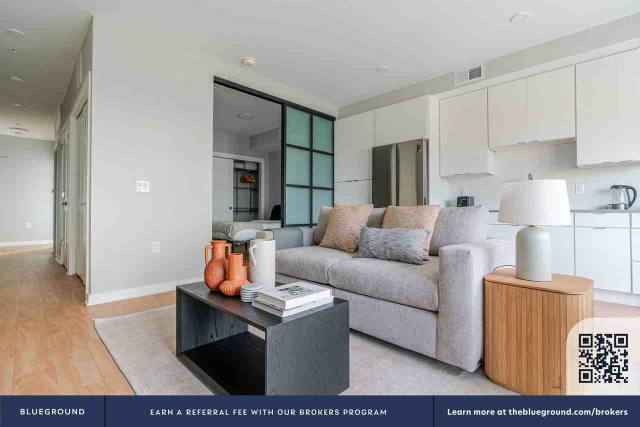 2210 Wisconsin Avenue Northwest - Photo 5 of 26