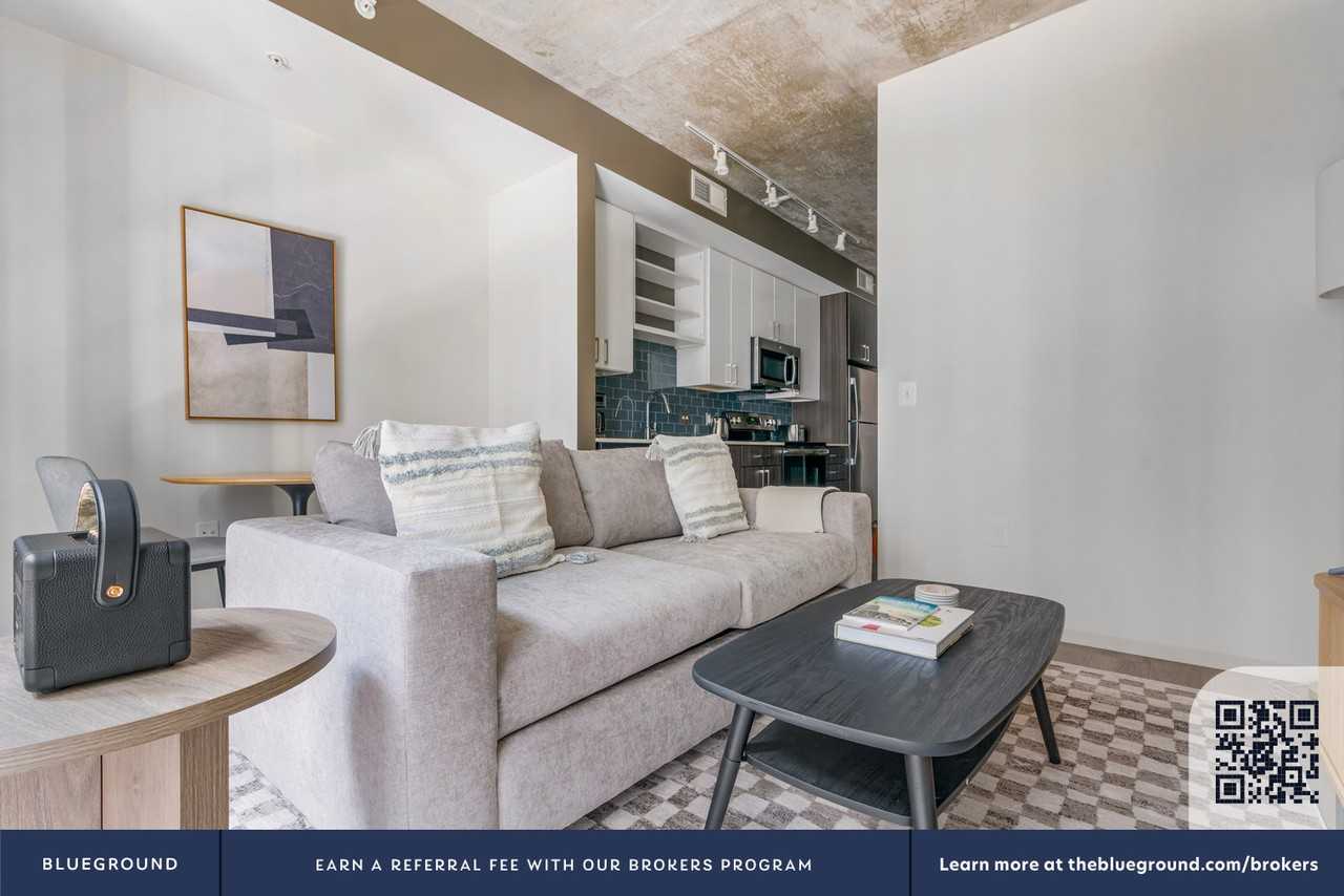 55 M St Ne #1114 - Photo 4 of 31