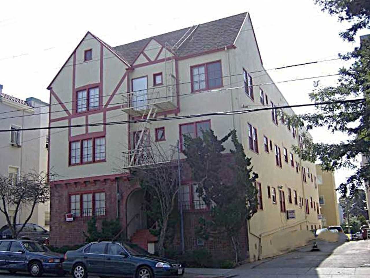 2320 Haste St #12