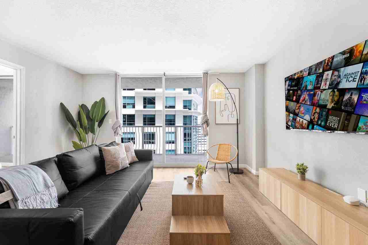 1 Southeast 12th Street - Photo 7 of 91