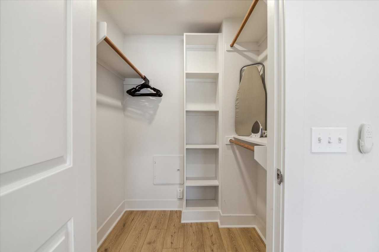 2137 Pelham Dr #1028902P - Photo 6 of 25