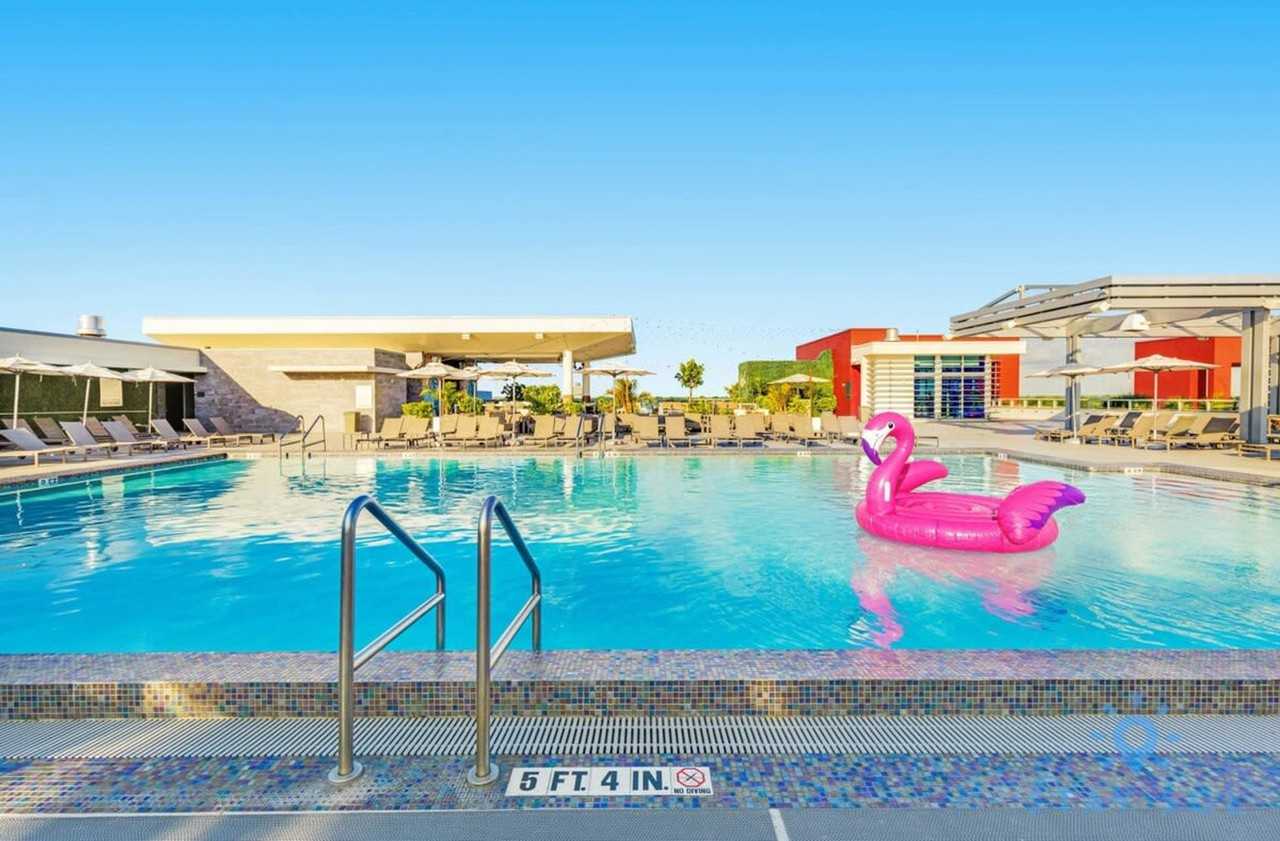 777 N Ocean Dr #1227309P - Photo 3 of 50